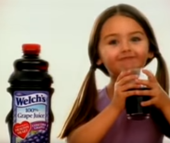 4. Iklan Jus Anggur Welch's