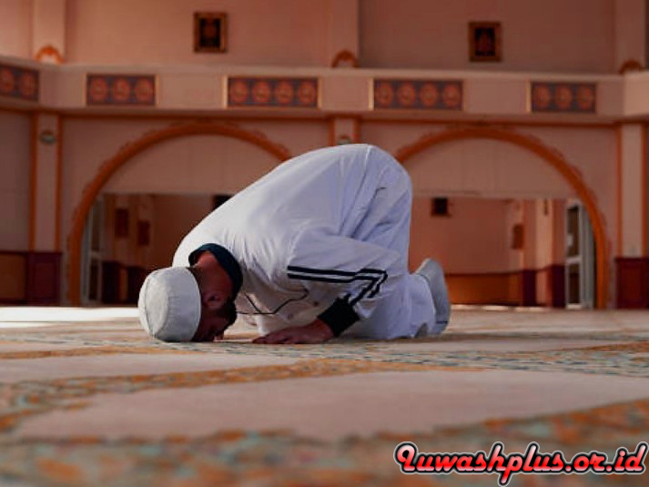 Contoh kesalahan-kesalahan yang menyebabkan sujud sahwi Kesalahan-kesalahan yang Menyebabkan Sujud Sahwi