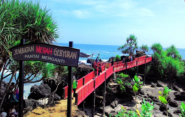Informasi Alamat, Tiket Masuk, Fasilitas dan Jam Buka Pantai Menganti Informasi Alamat, Tiket Masuk, Fasilitas dan Jam Buka Pantai Menganti