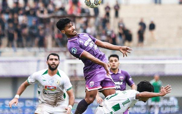 Persita vs PSS