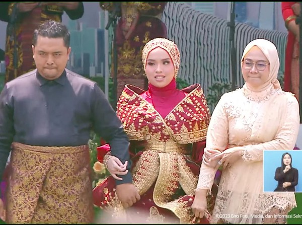 Pro Kontra Putri Ariani Nyanyi Lagu Rungkad
